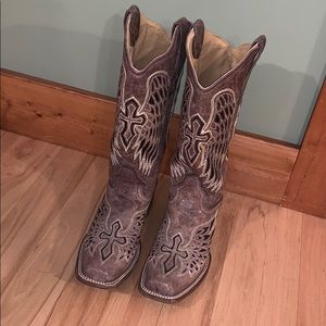 Women’s Corral Cowgirl boots